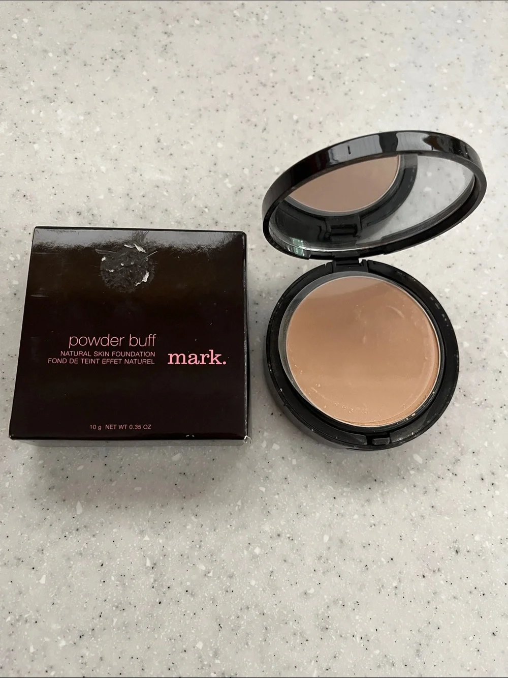 Avon mark Powder Buff Natural Skin Foundation Very Light 1 NIB Pressed Powder